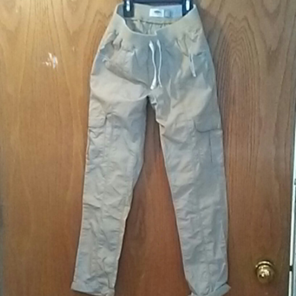 NWT Old Navy Khaki Pants